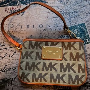 Michael Kors wallet clutch